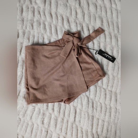 Women's Tan Shorts - Picture 3 of 7